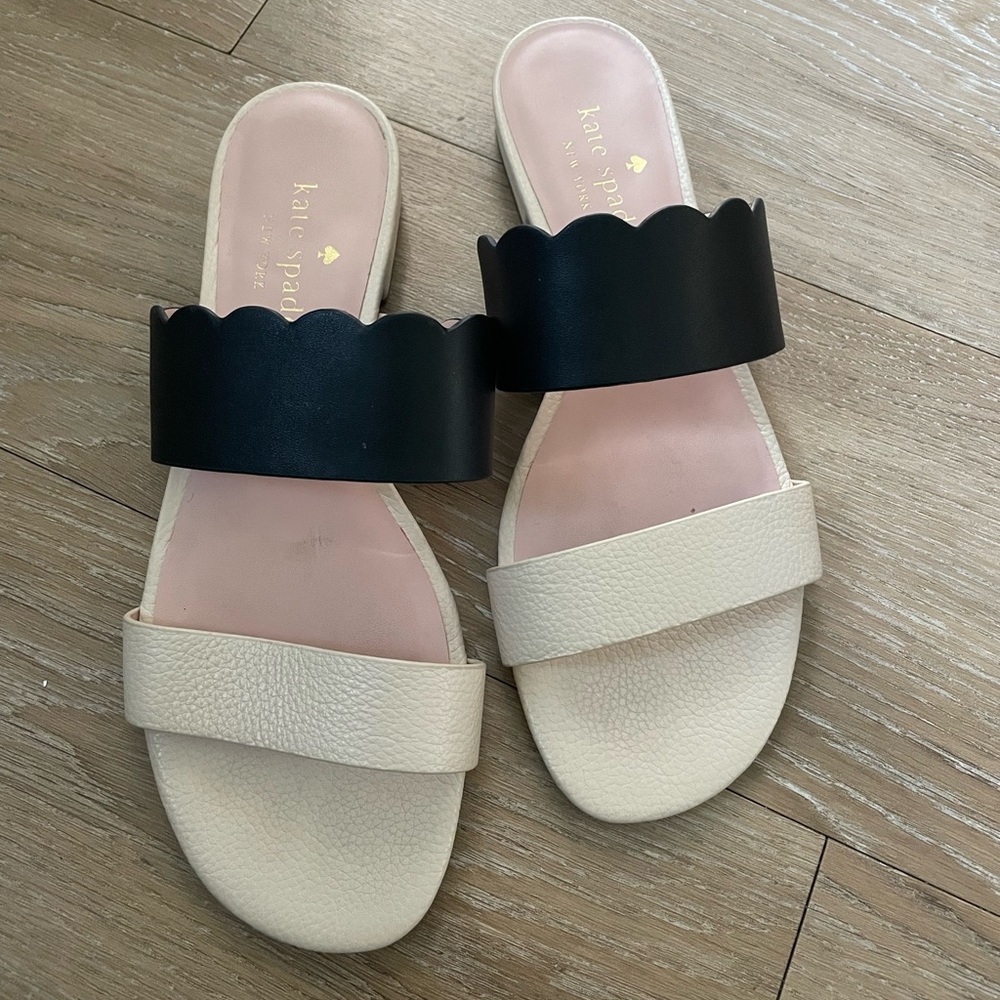 Never worn Kate Spade sandal size 7